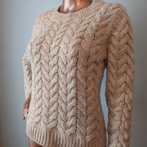 💛 H&M Cable Knit Sweater